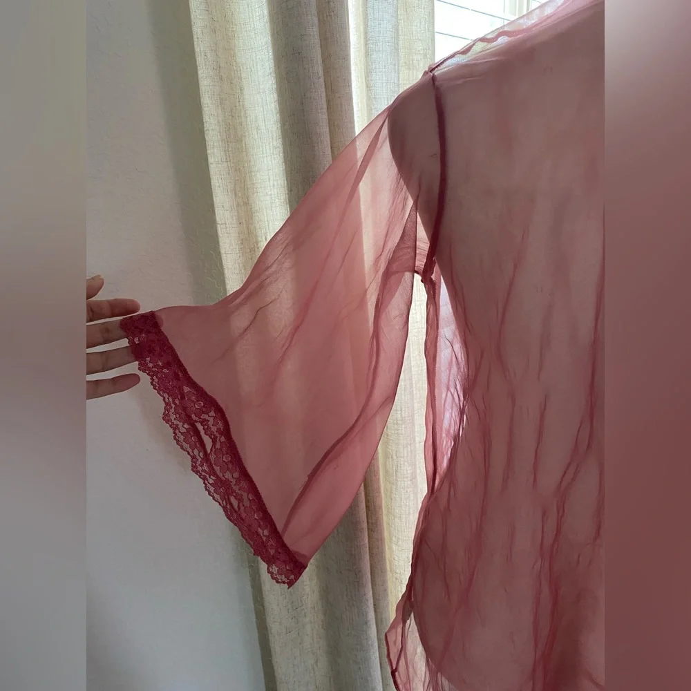 Vintage 1970s Pink Kimono - Picture 5 of 5